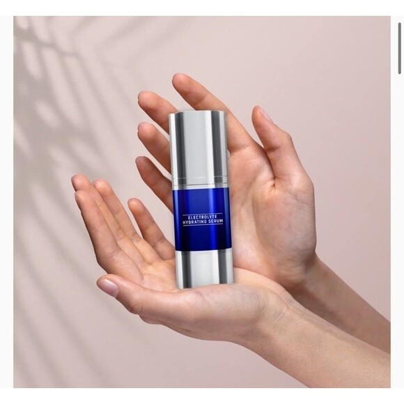 Serum Stellar Hydrating Serum Moisturizing Skincare Hydrating Moisturizing B3 - Picture 3 of 6